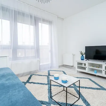 Luxy Hollo Gozsdu Court 아파트