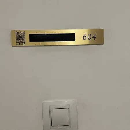 Luxy Hollo Gozsdu Court Appartamento *