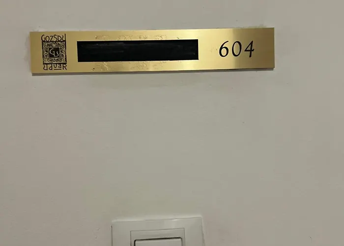 Luxy Hollo Gozsdu Court Appartement *
